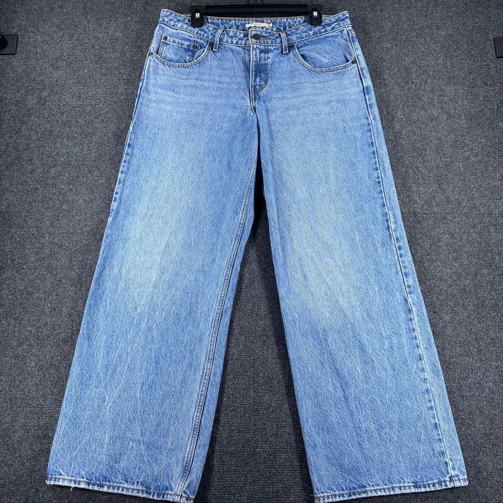 Levi's Low Loose Jeans Womens 31 W31 L30 Light Blue Wide Leg Denim